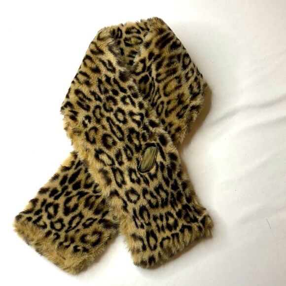 Vintage Leopard Faux Fur Wrap Shawl Scarf - Picture 1 of 7